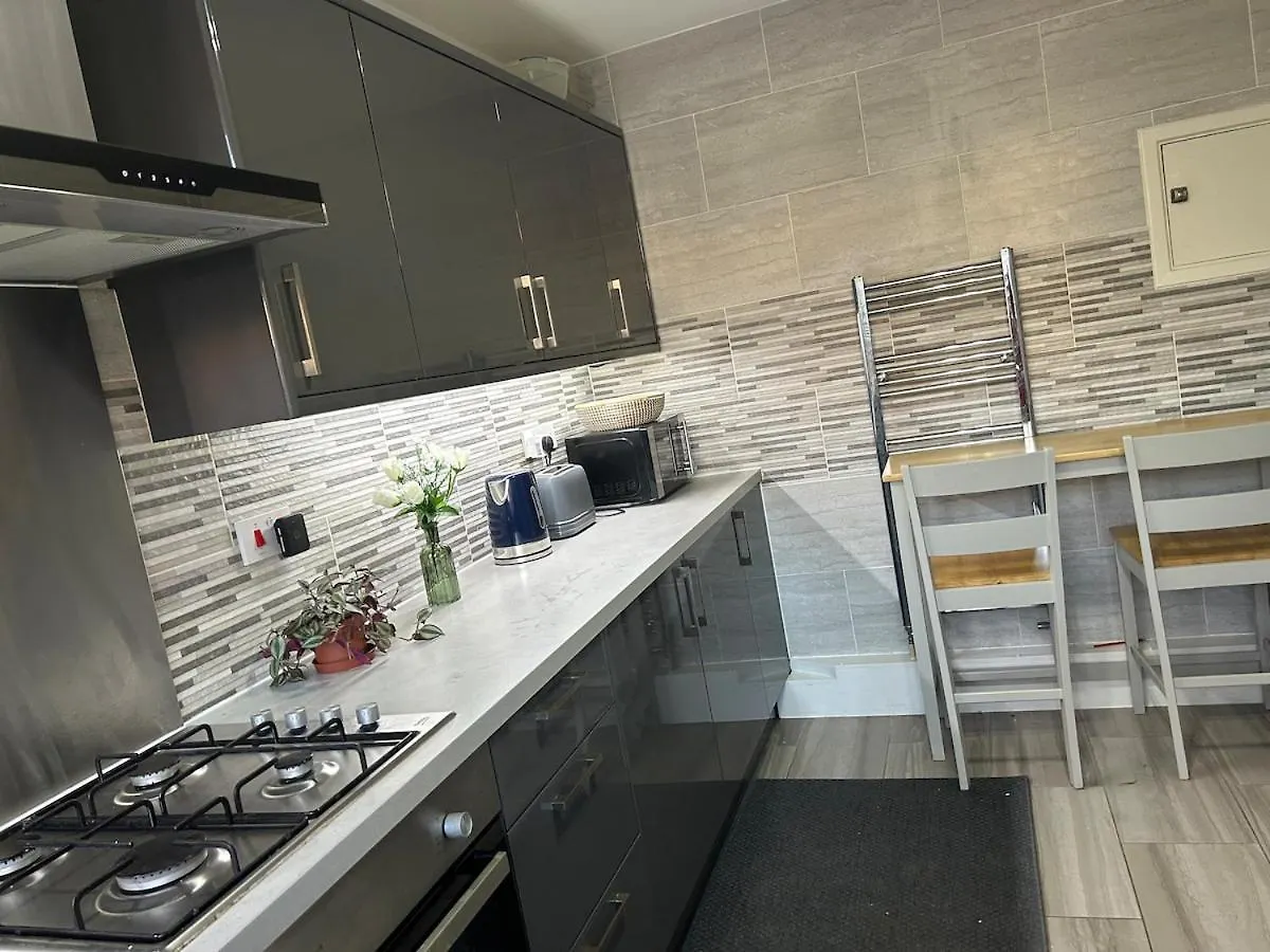 Modern, Elegant & Stylish House Apartment London United Kingdom